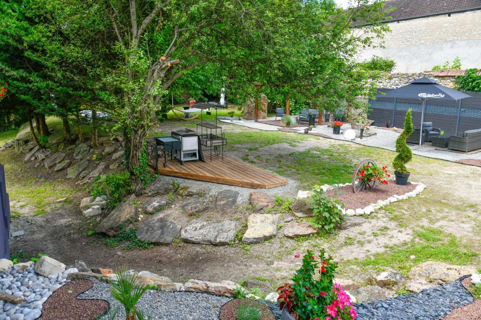 Enjoy Garden Hotel